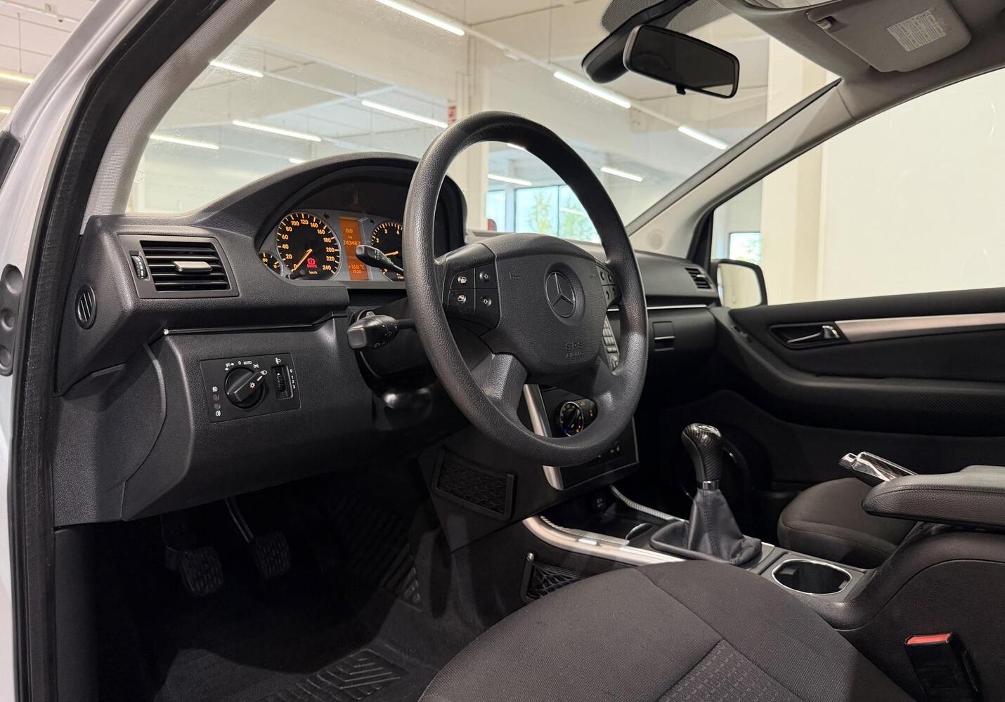 Mercedes-Benz B vaihtoauto