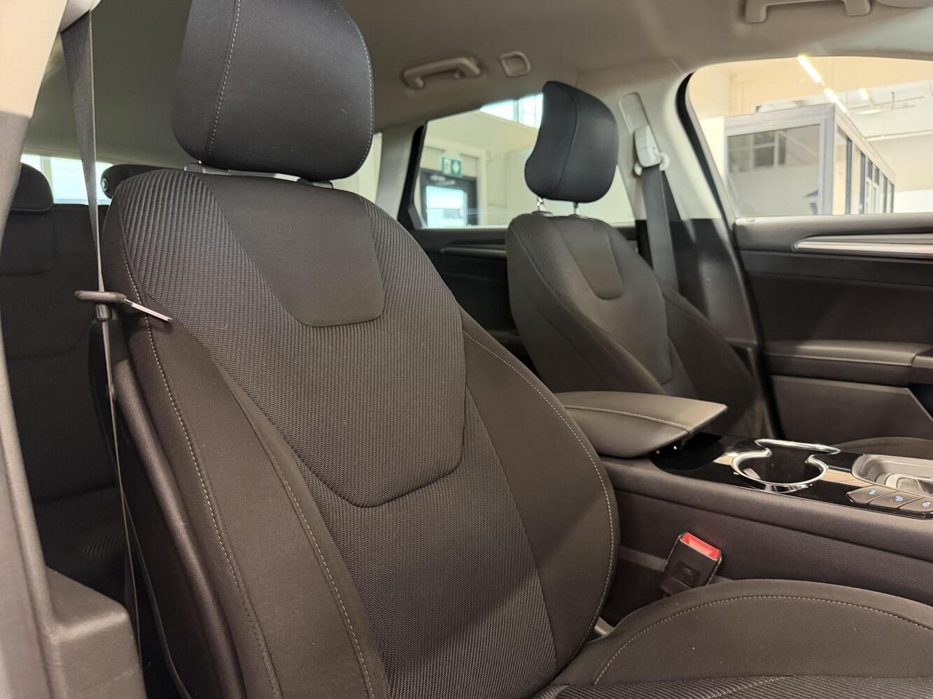 Ford Mondeo vaihtoauto