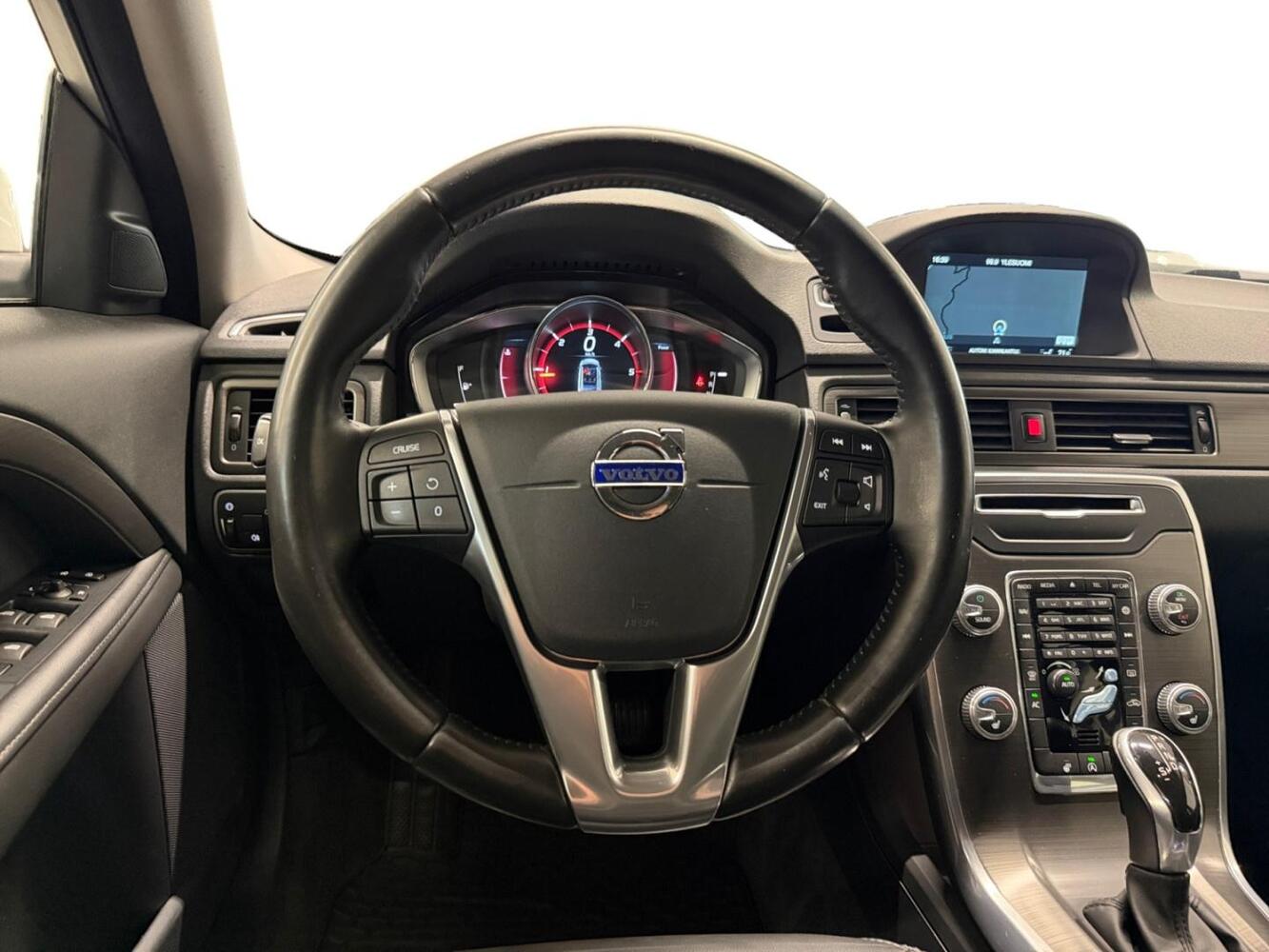 Volvo XC70 vaihtoauto