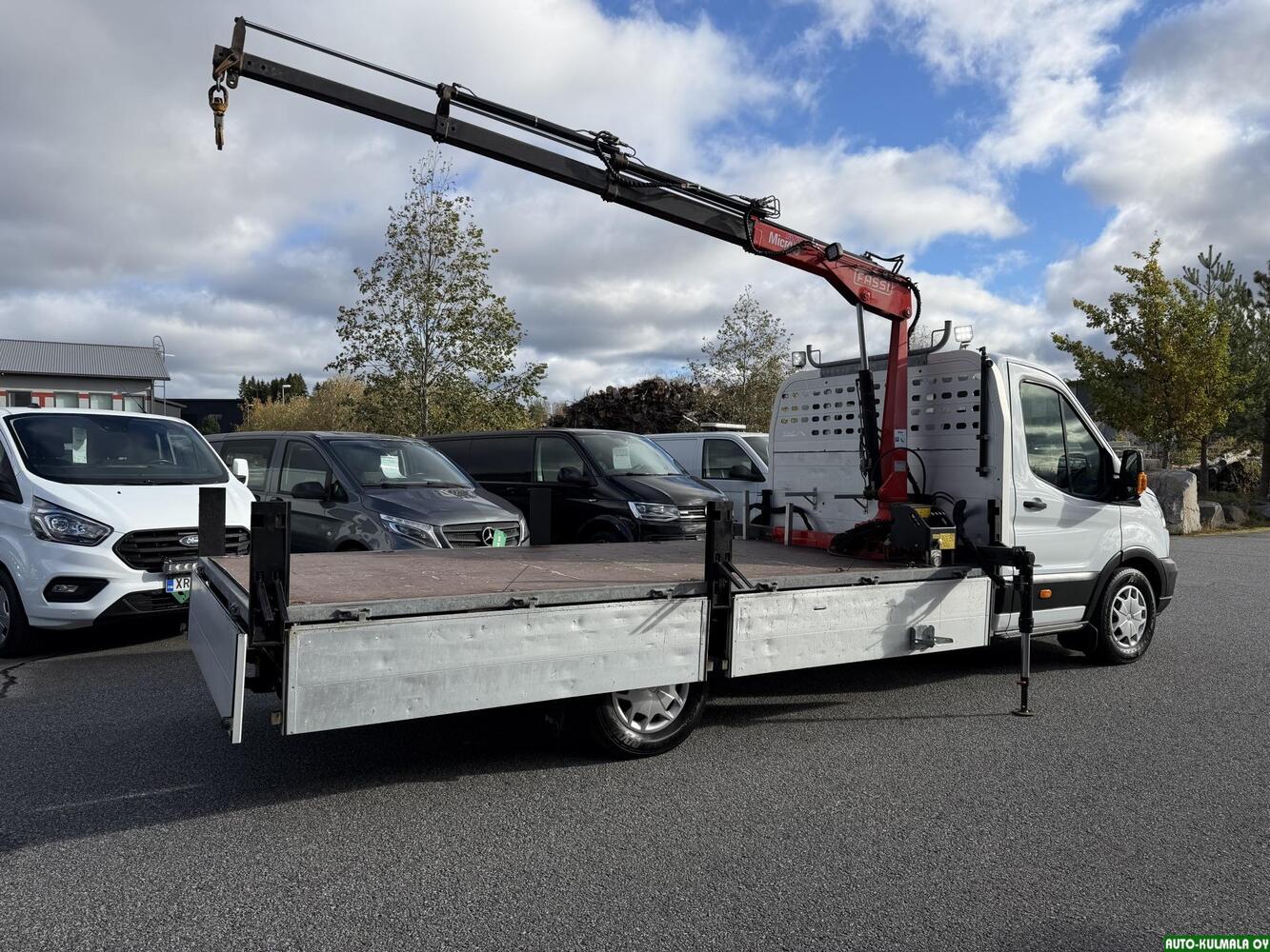 Ford Transit vaihtoauto