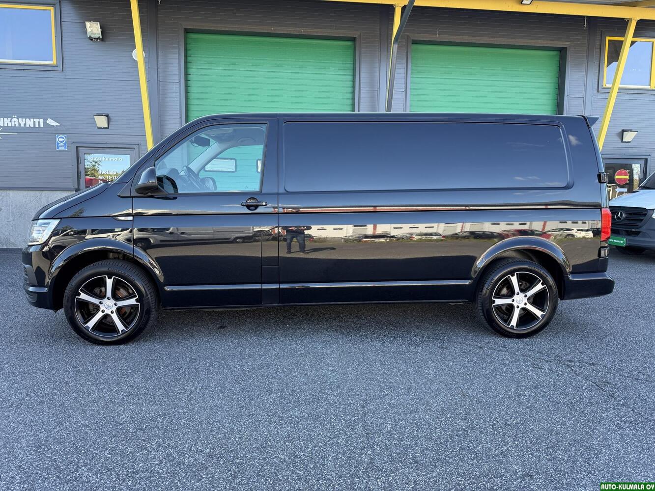 Volkswagen Transporter vaihtoauto