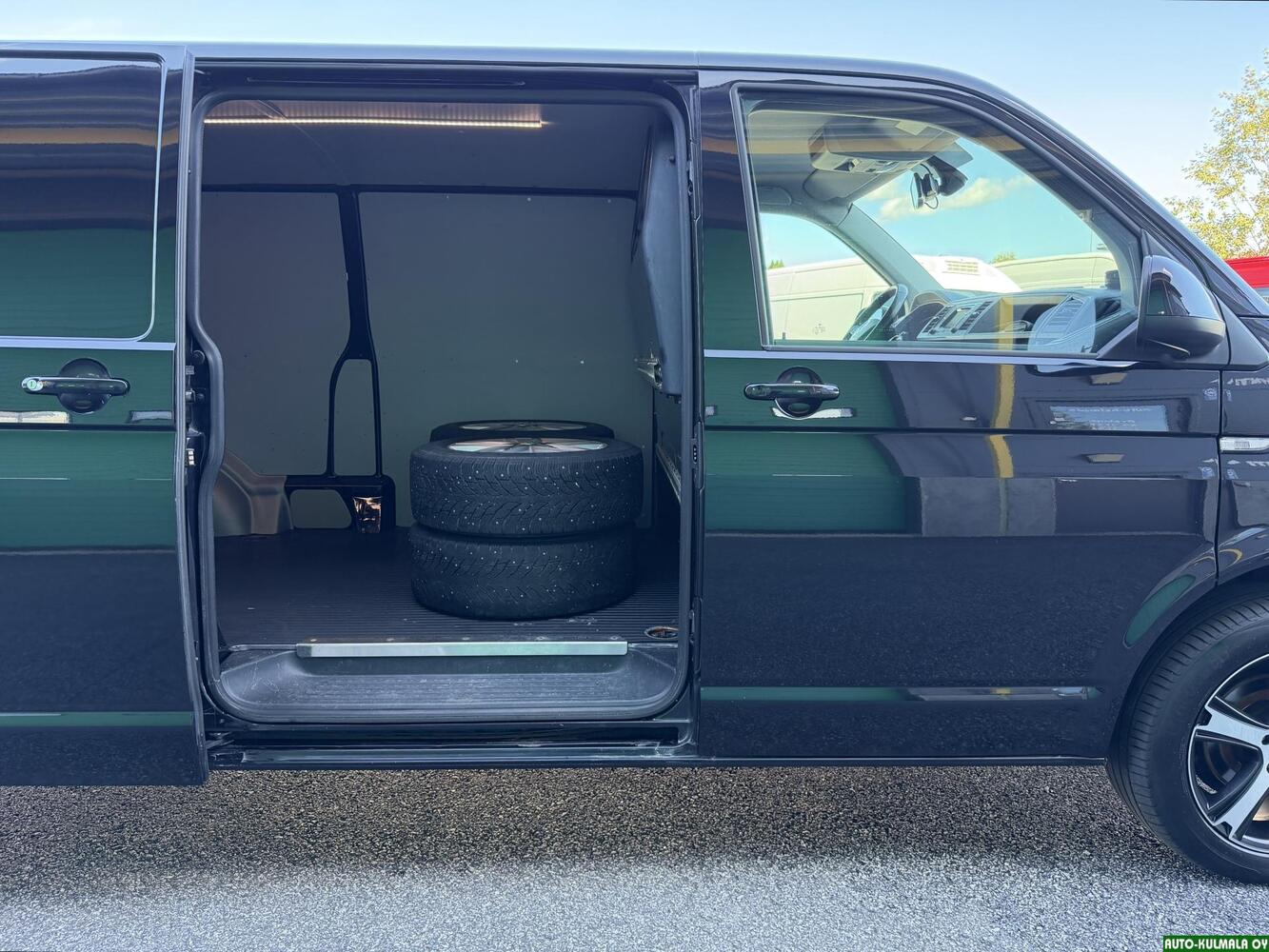 Volkswagen Transporter vaihtoauto