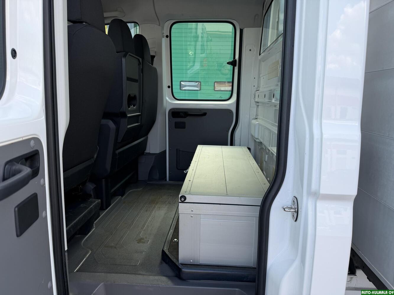 Volkswagen Crafter vaihtoauto