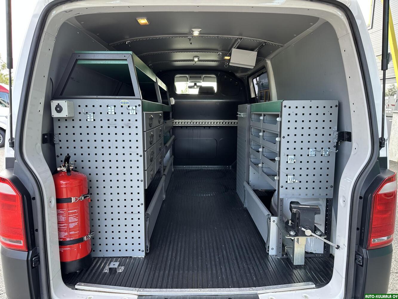 Volkswagen Transporter vaihtoauto