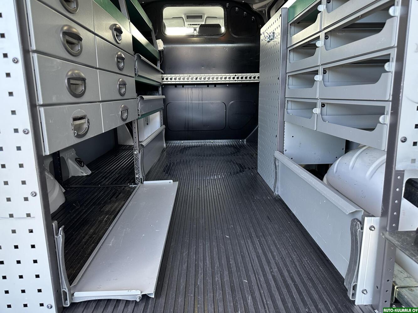 Volkswagen Transporter vaihtoauto