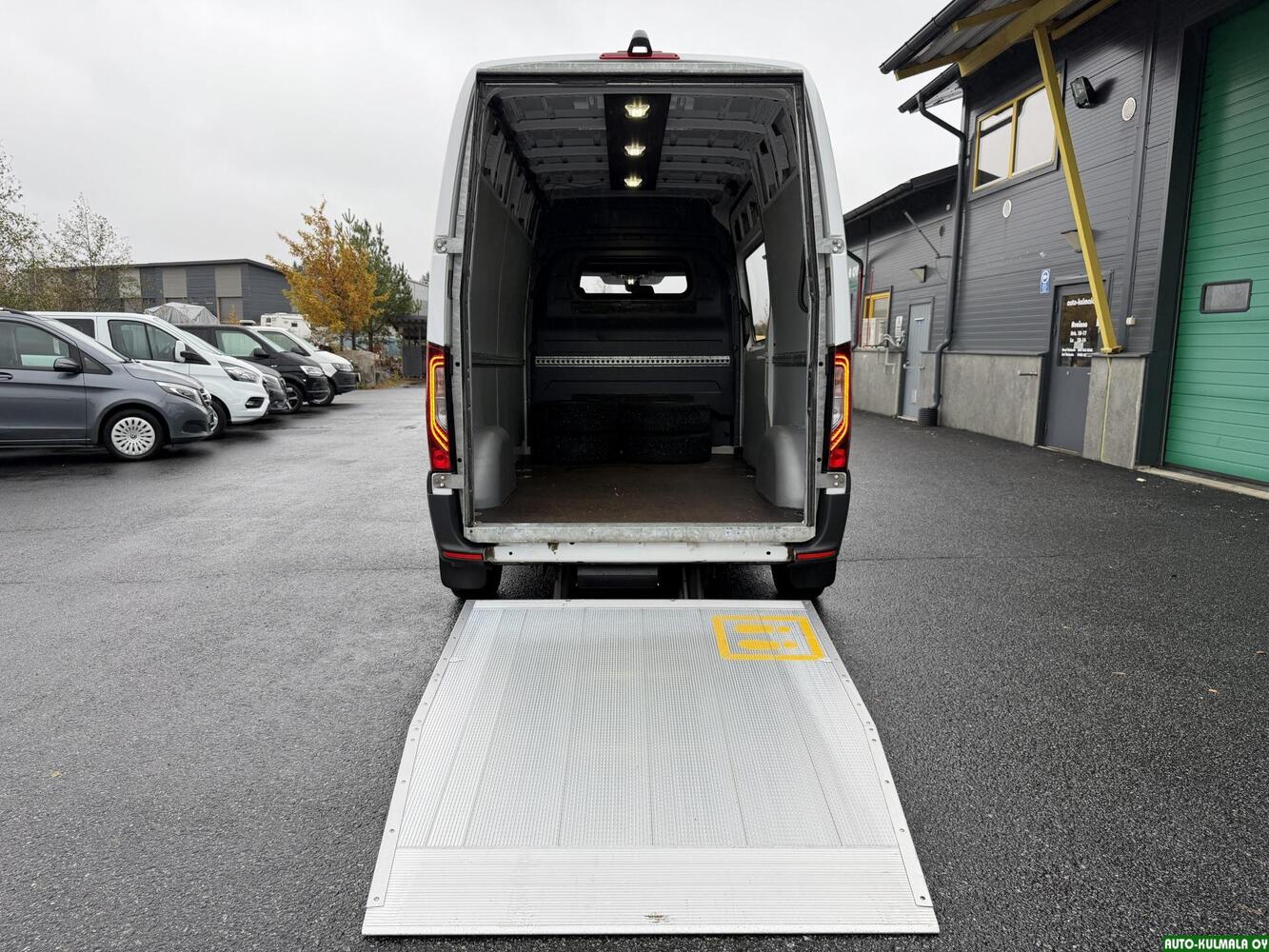 Mercedes-Benz Sprinter vaihtoauto