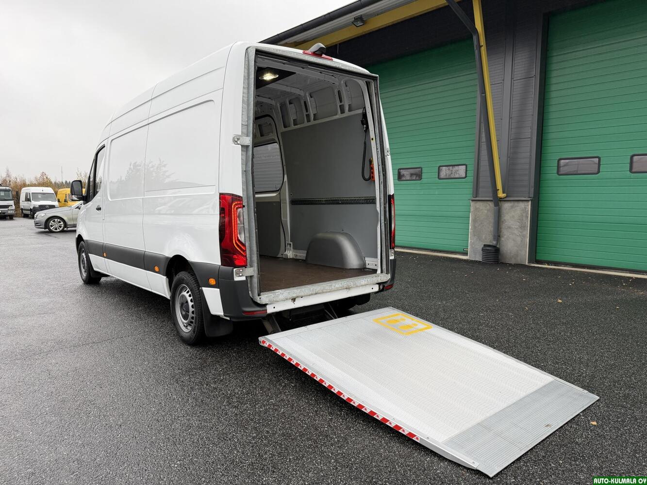 Mercedes-Benz Sprinter vaihtoauto