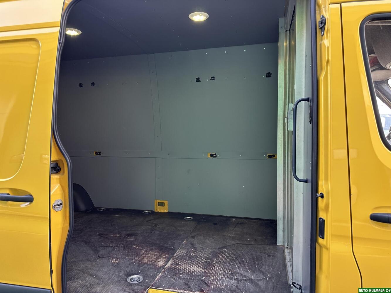 Mercedes-Benz Sprinter vaihtoauto