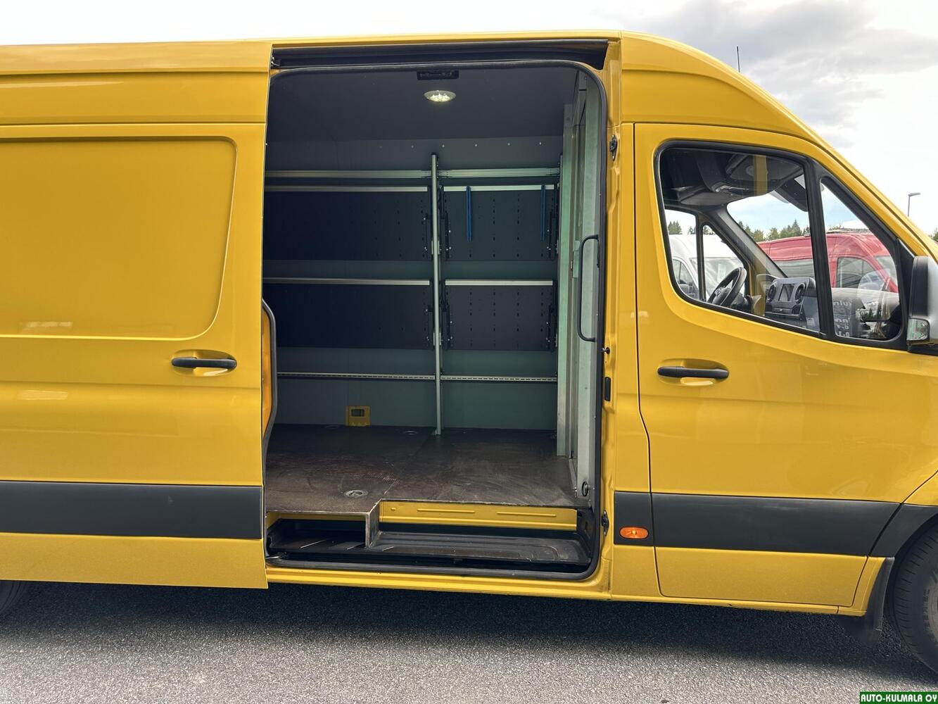 Mercedes-Benz Sprinter vaihtoauto