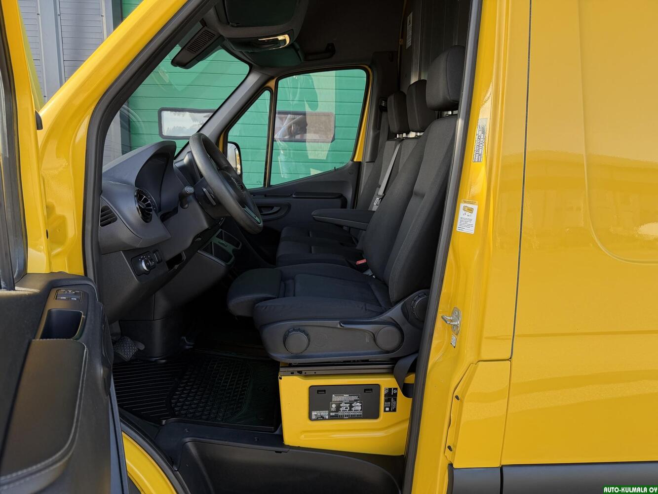 Mercedes-Benz Sprinter vaihtoauto