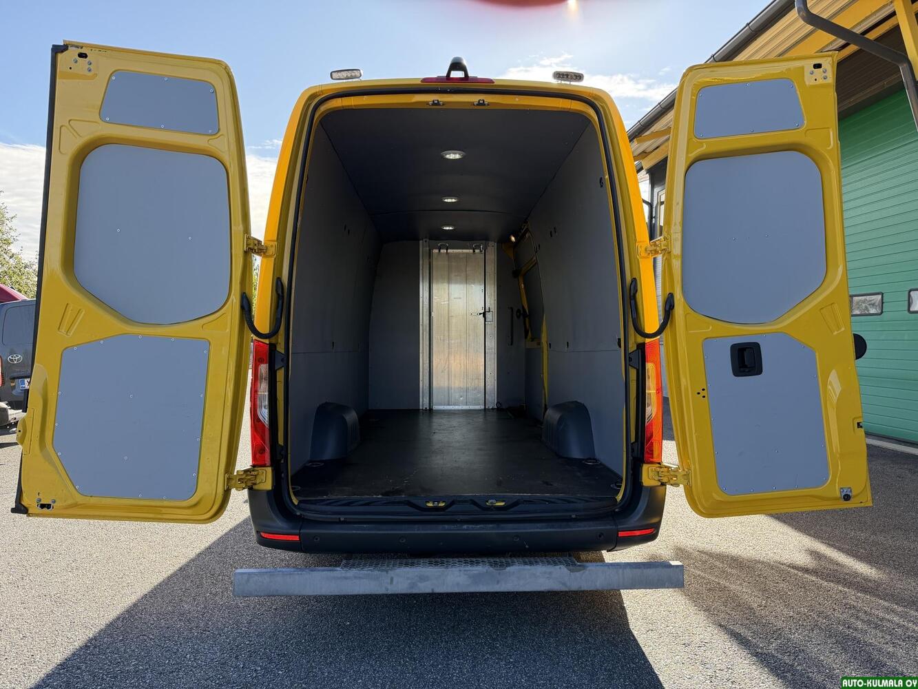 Mercedes-Benz Sprinter vaihtoauto