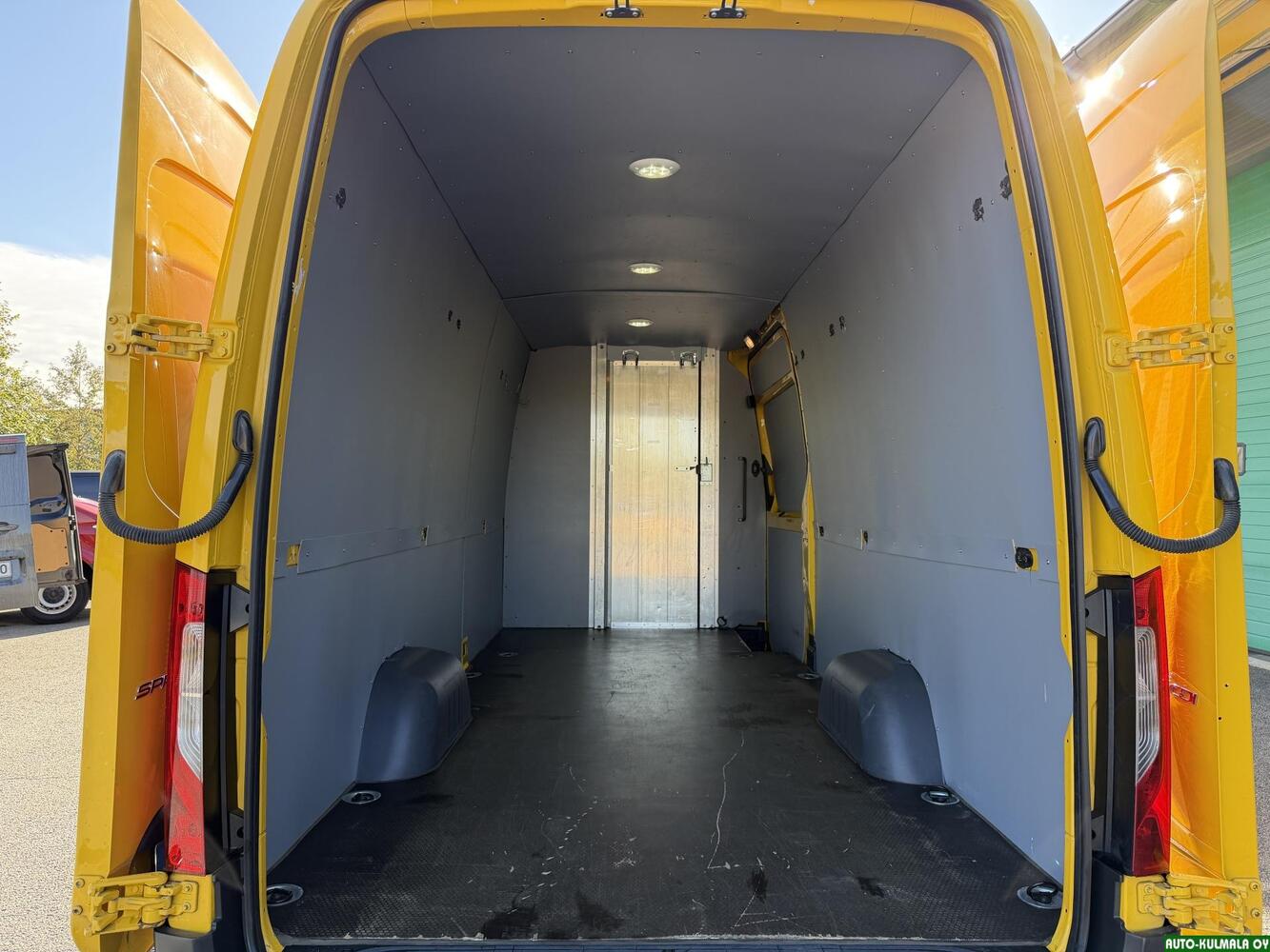 Mercedes-Benz Sprinter vaihtoauto