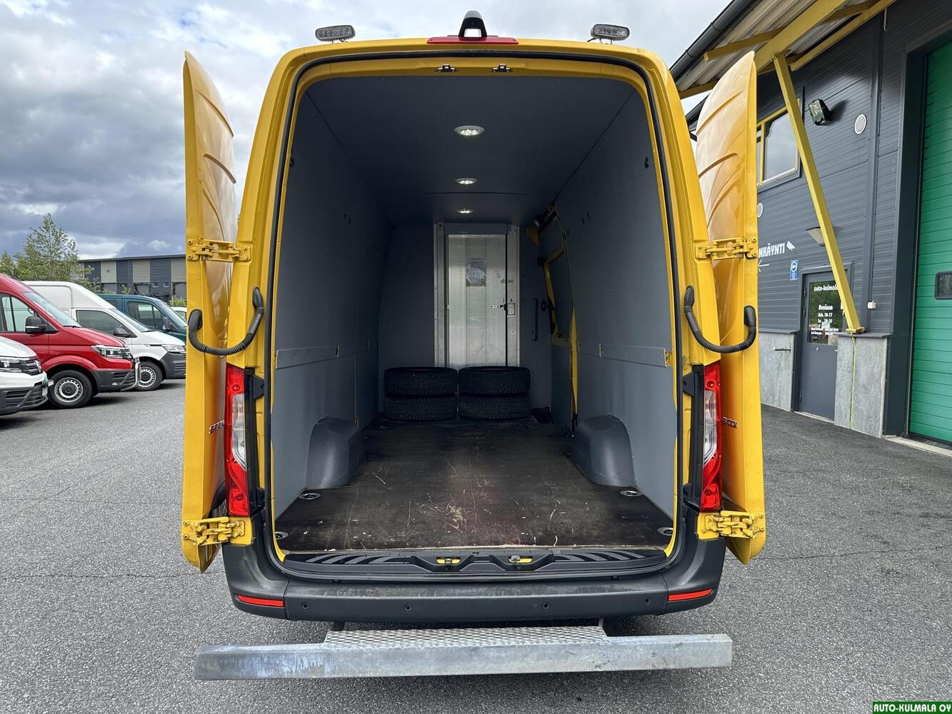 Mercedes-Benz Sprinter vaihtoauto