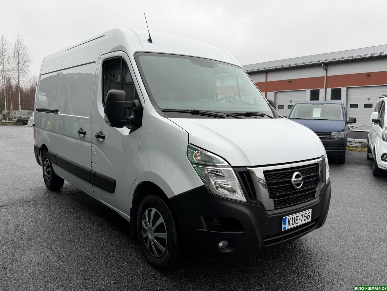 Nissan NV400 vaihtoauto