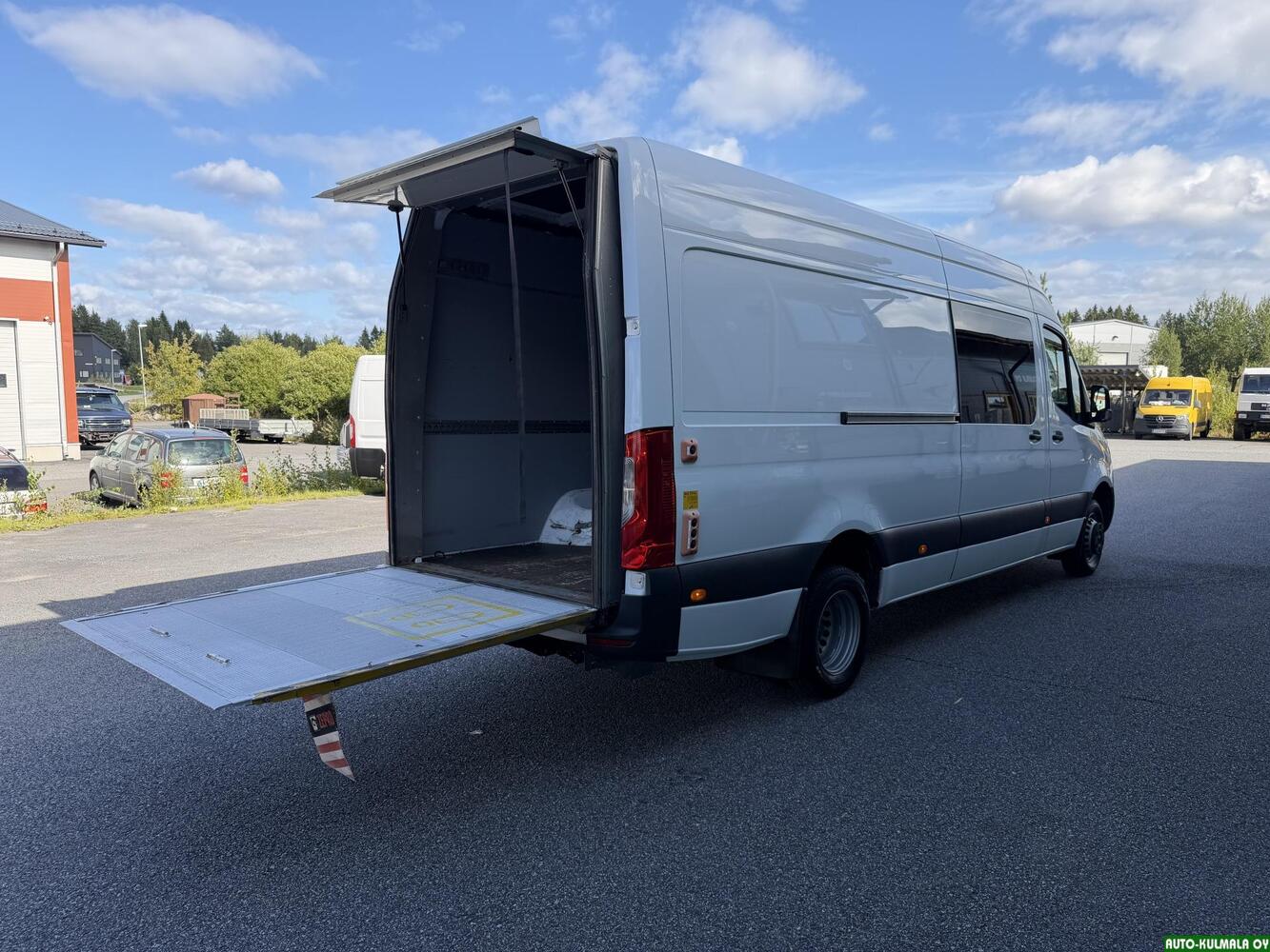 Mercedes-Benz Sprinter vaihtoauto