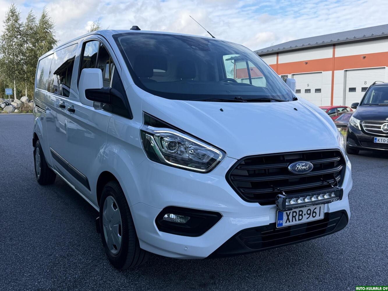 Ford Transit Custom vaihtoauto