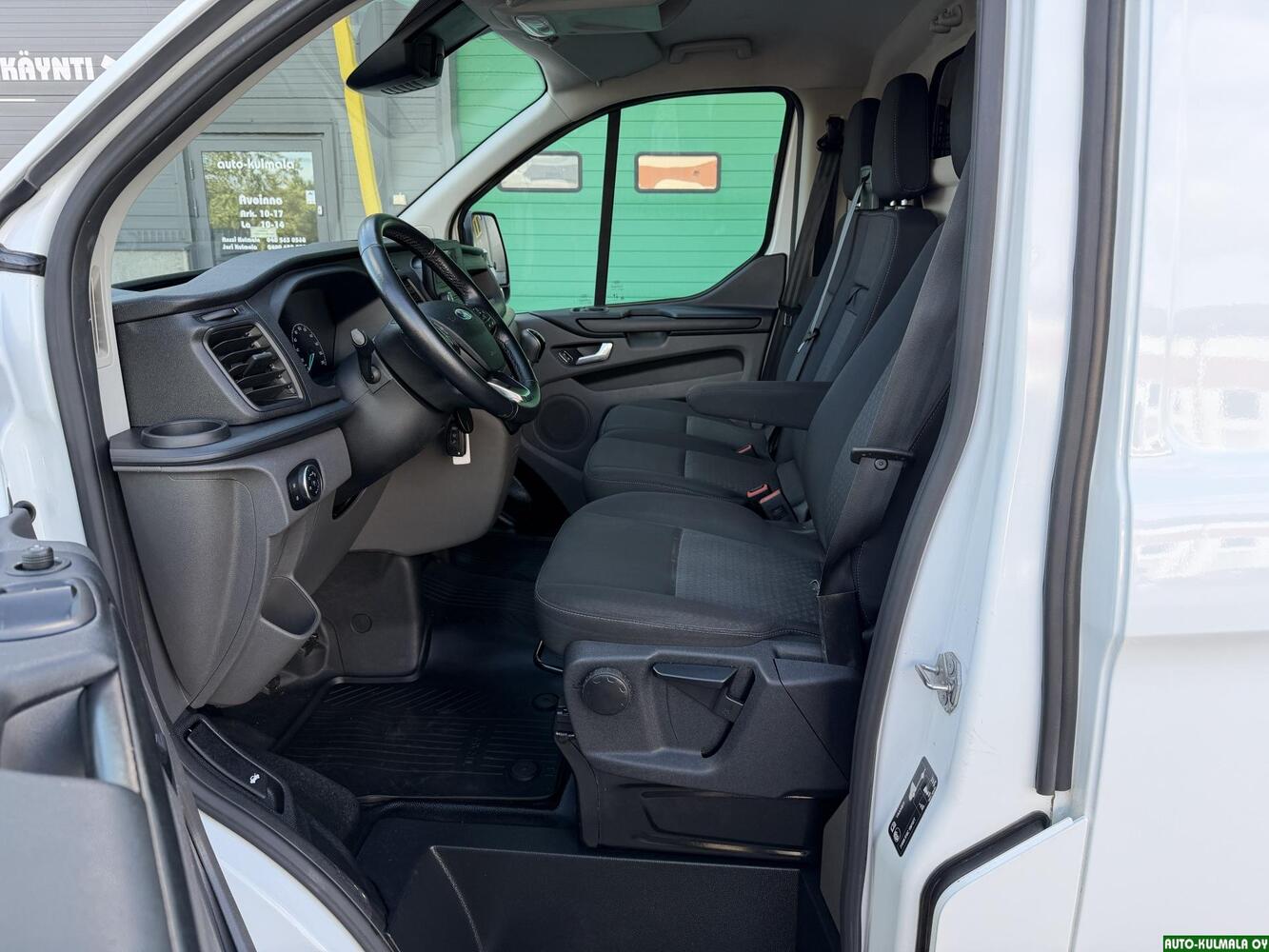 Ford Transit Custom vaihtoauto