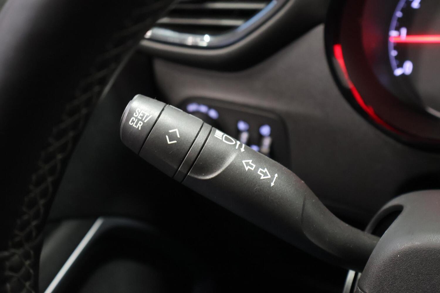 Opel Crossland X vaihtoauto