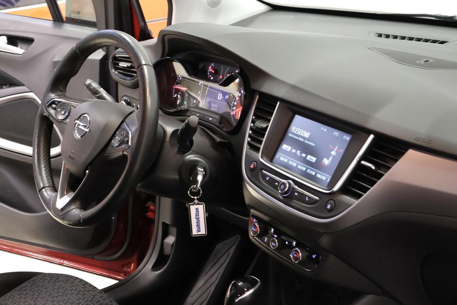 Opel Crossland X vaihtoauto