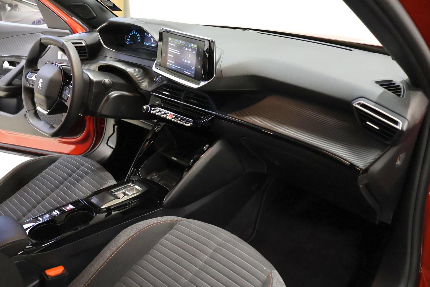 Peugeot e-2008 vaihtoauto