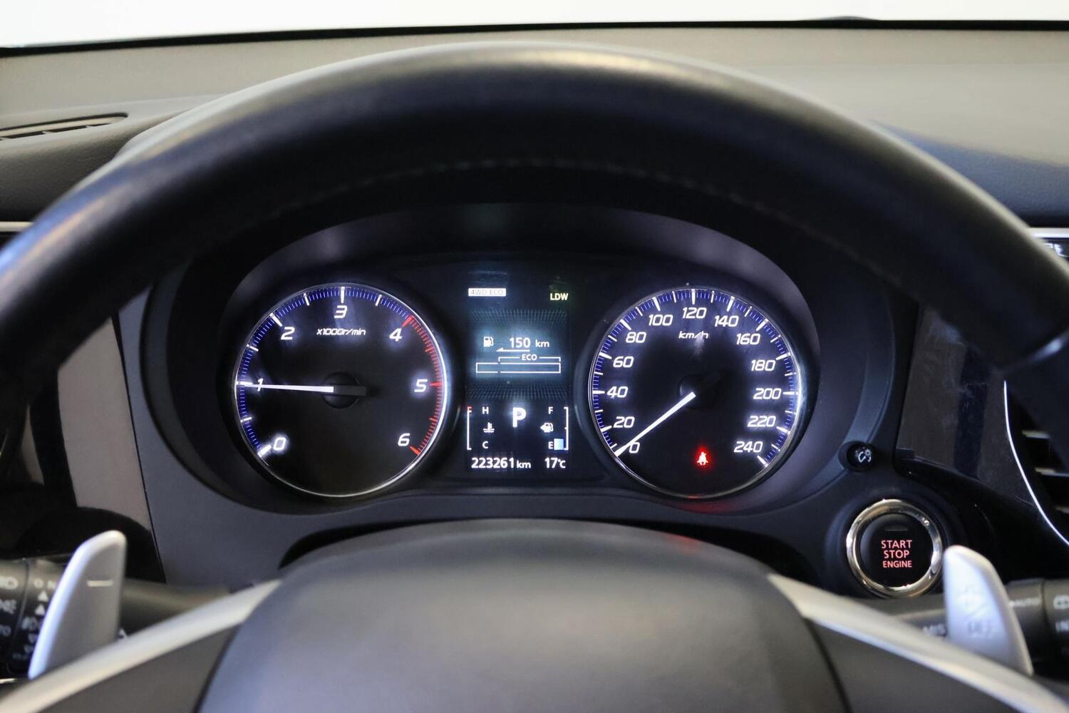 Mitsubishi Outlander vaihtoauto