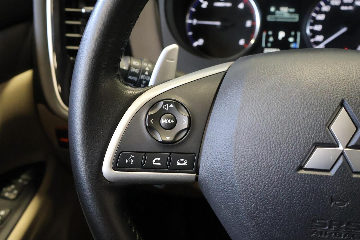 Mitsubishi Outlander vaihtoauto
