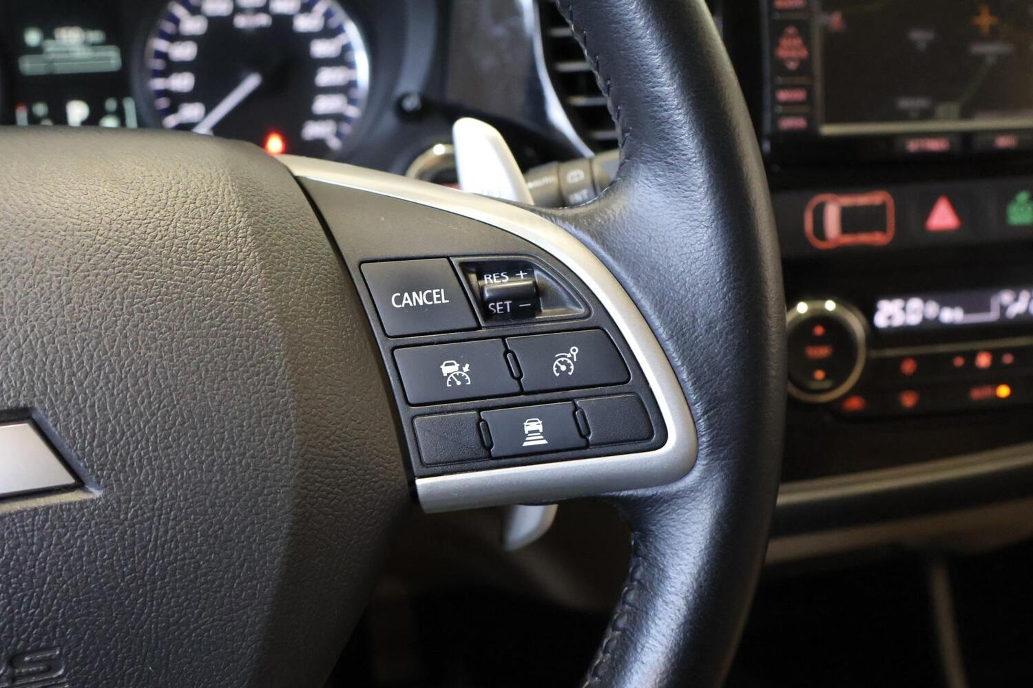 Mitsubishi Outlander vaihtoauto