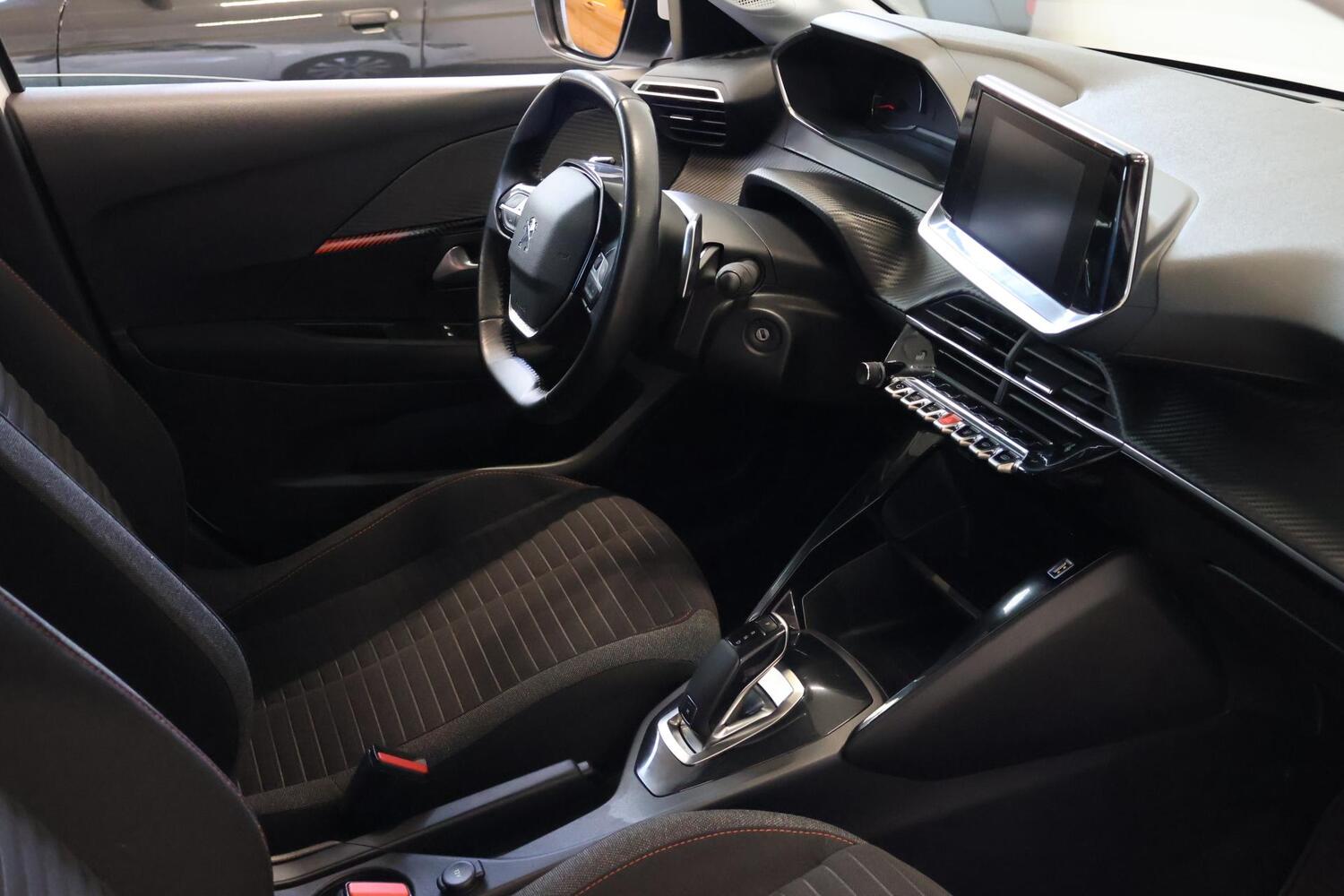 Peugeot 208 vaihtoauto