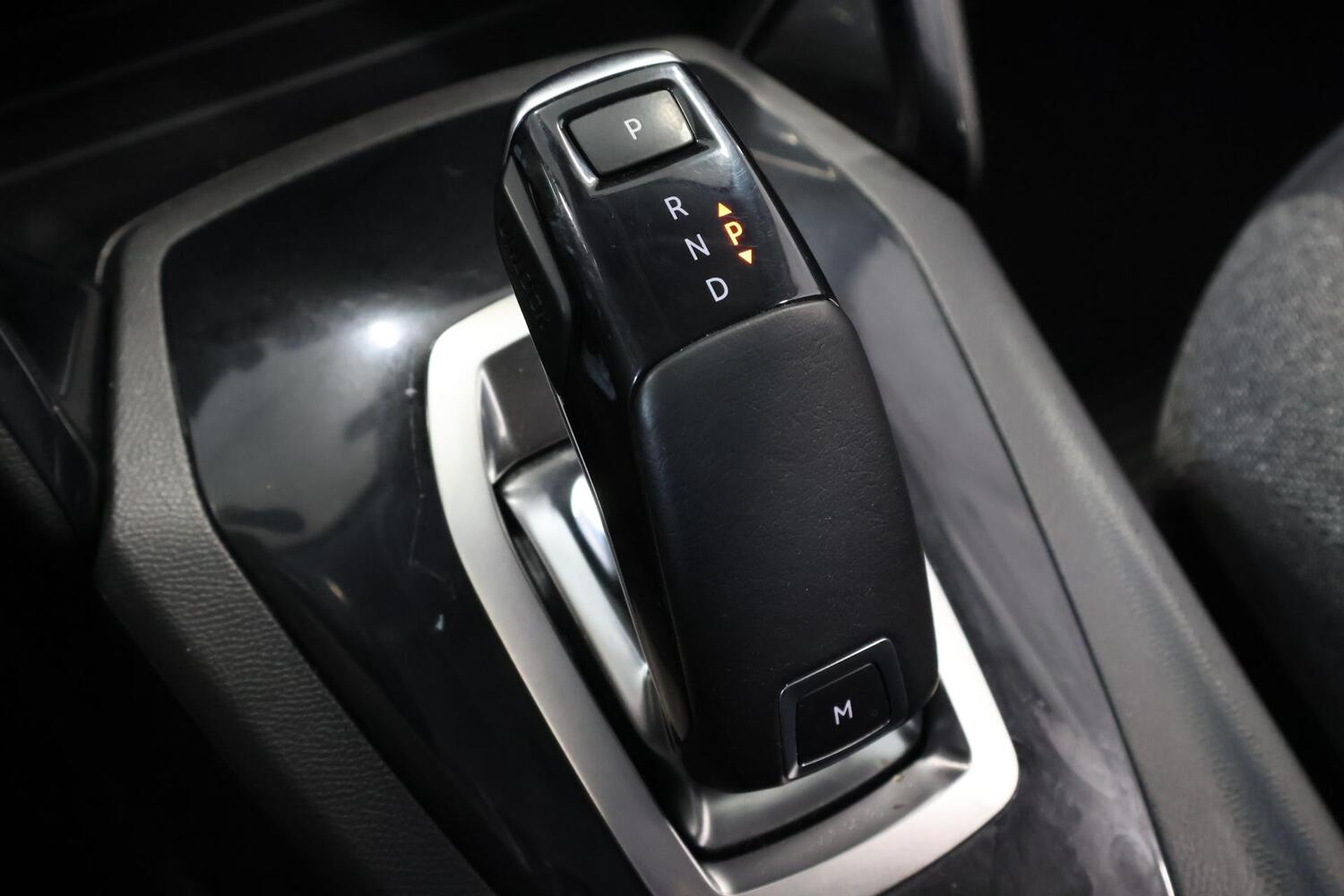Peugeot 208 vaihtoauto