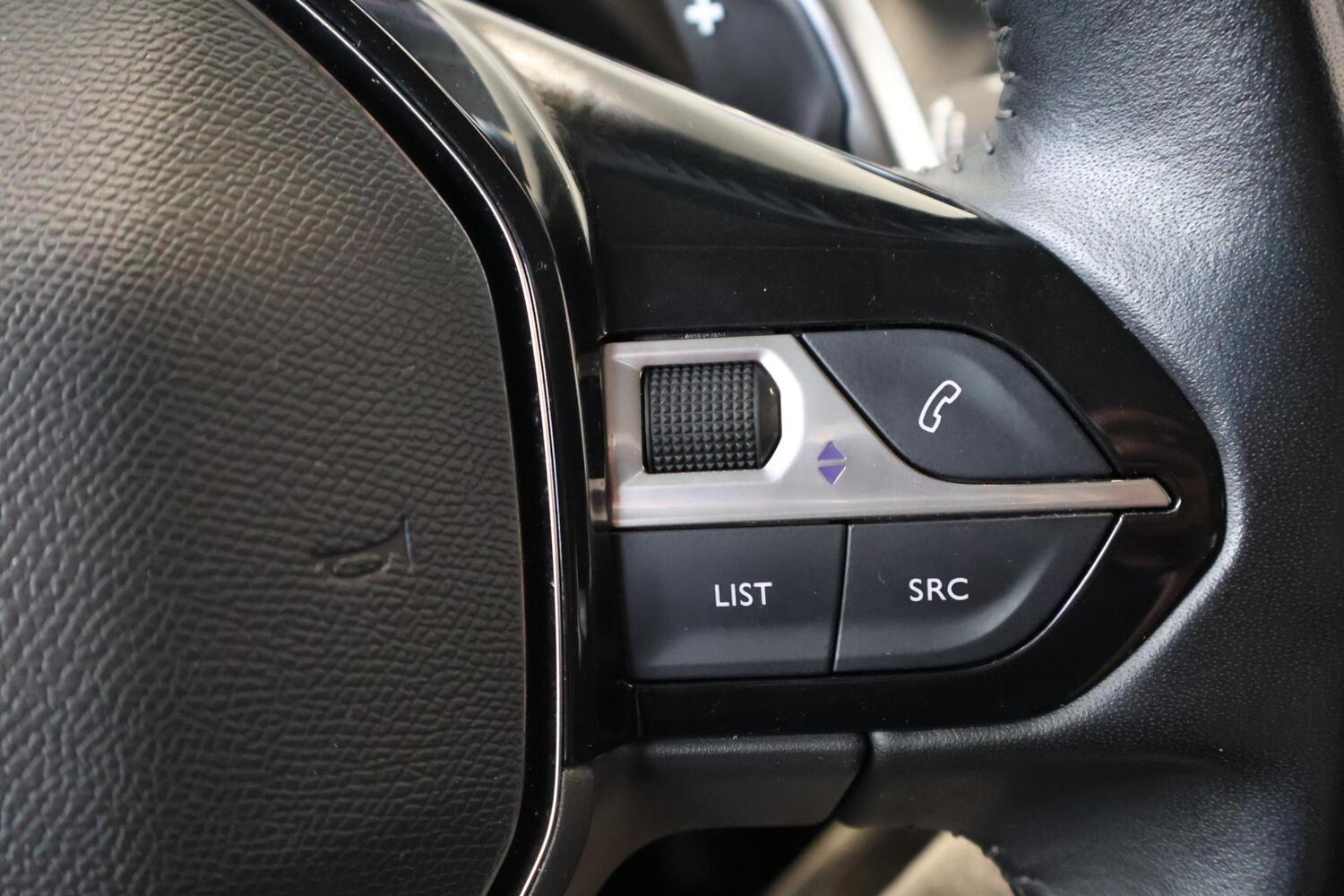 Peugeot 208 vaihtoauto