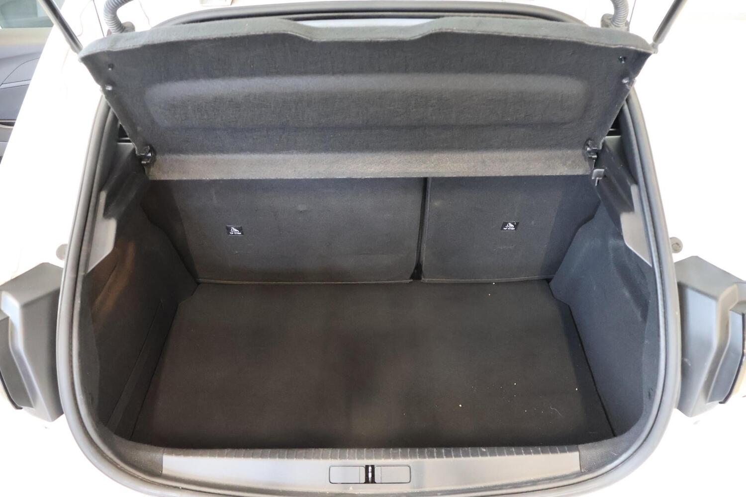 Peugeot 208 vaihtoauto