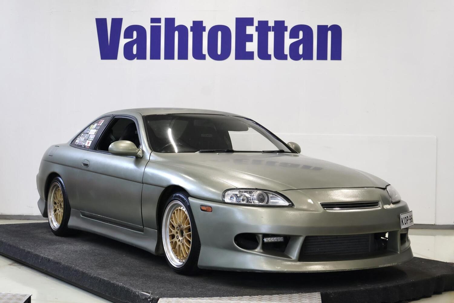 Toyota Soarer vaihtoauto
