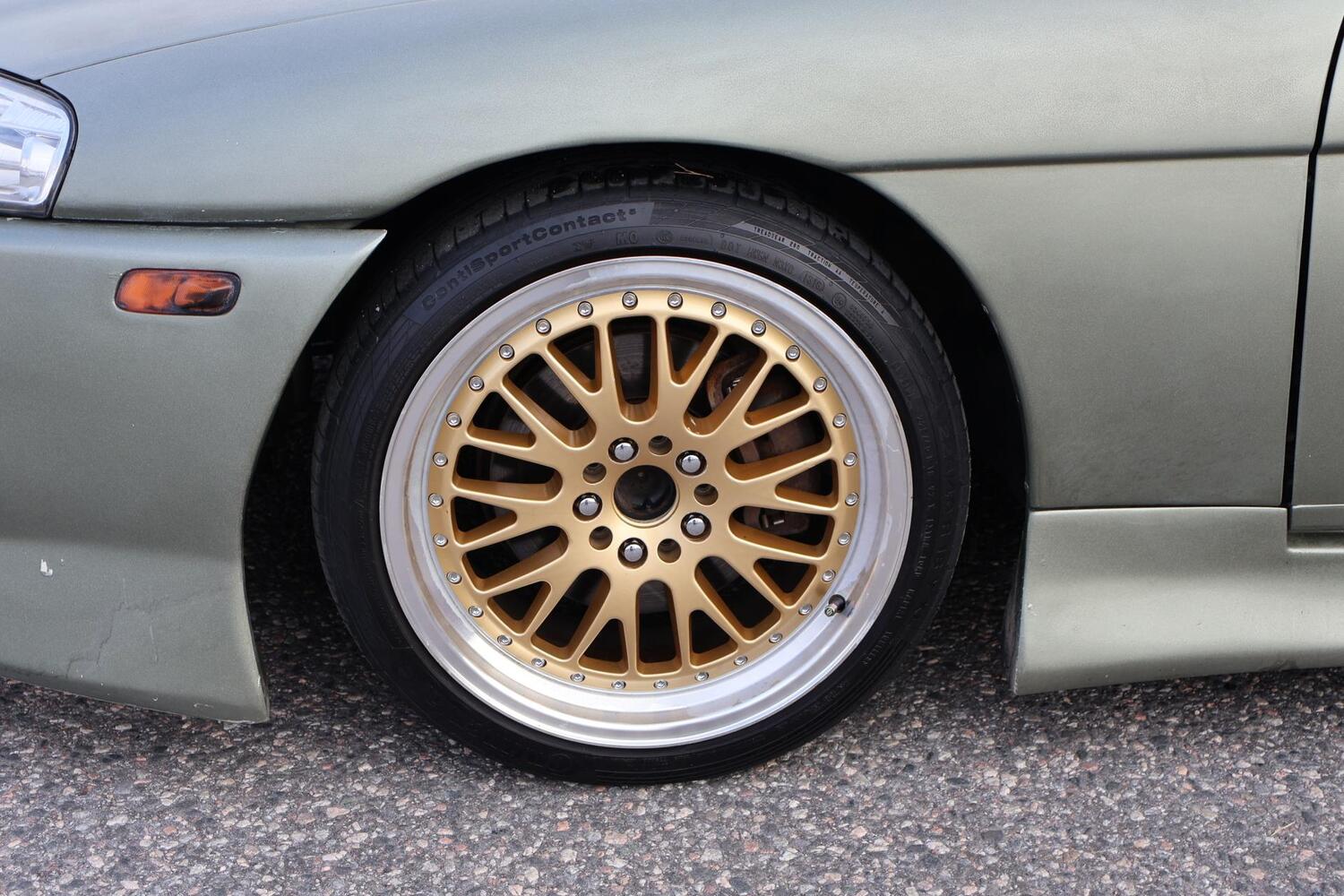 Toyota Soarer vaihtoauto