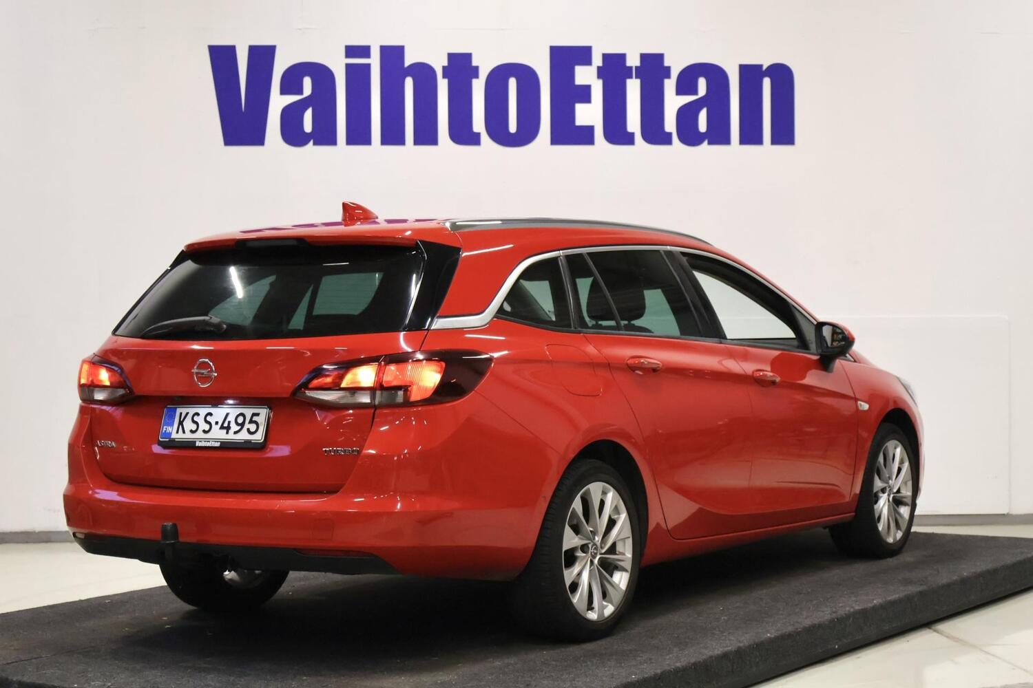Opel Astra vaihtoauto