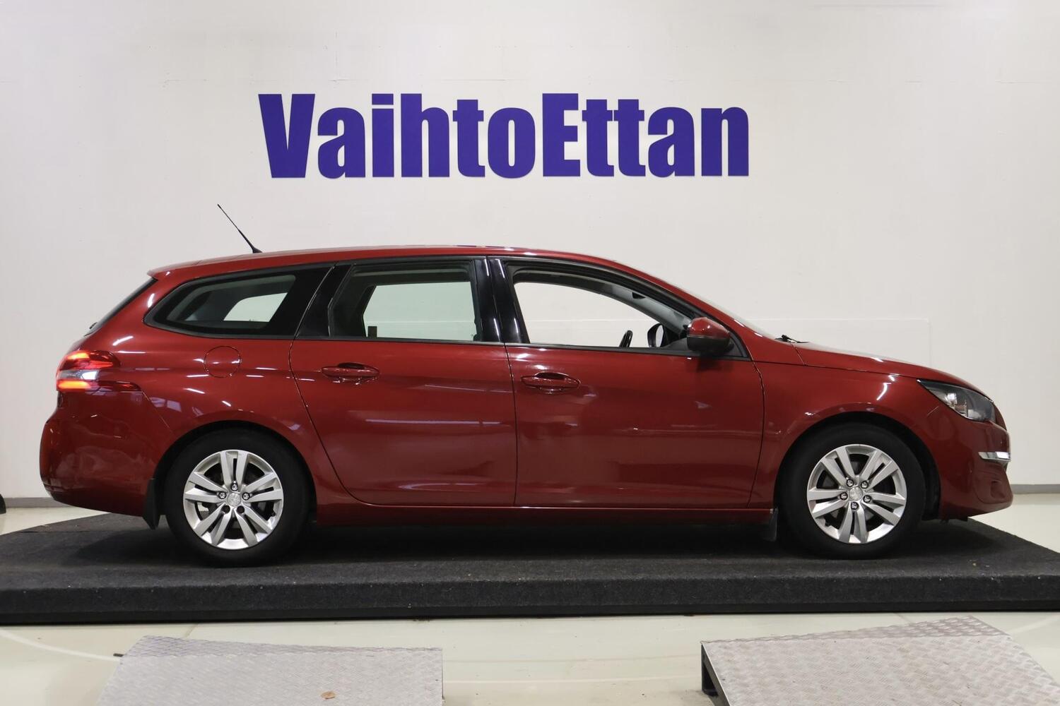Peugeot 308 vaihtoauto