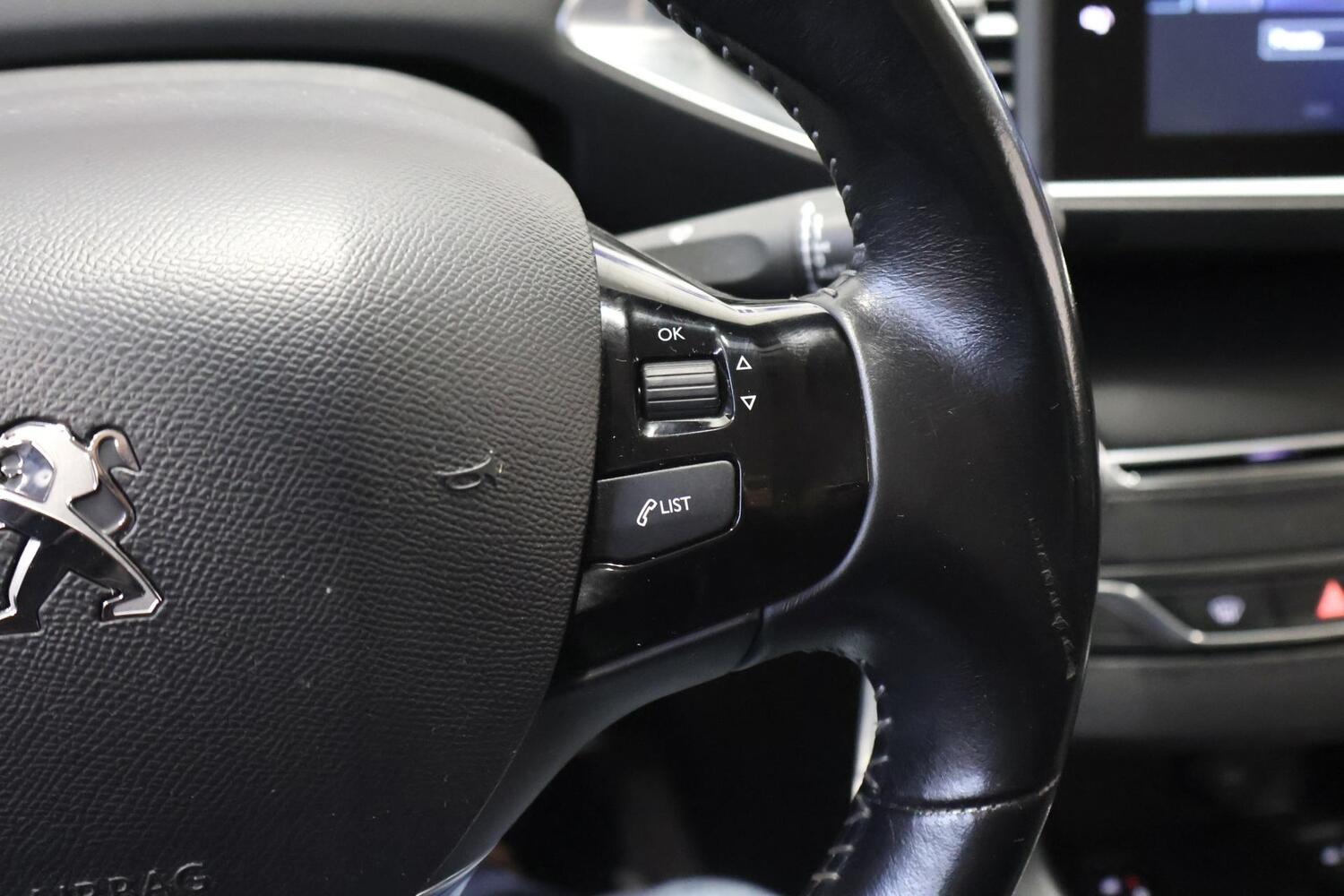Peugeot 308 vaihtoauto