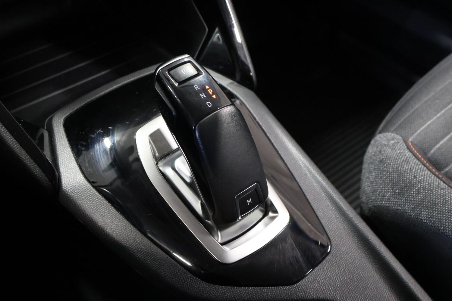 Peugeot 2008 vaihtoauto