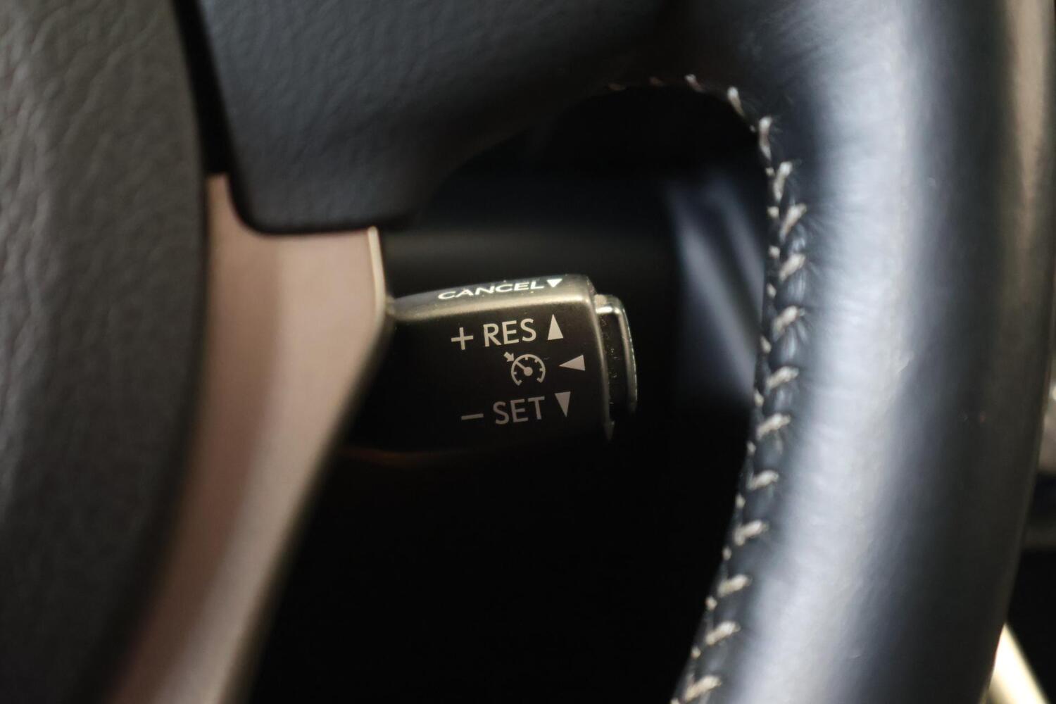 Lexus IS vaihtoauto