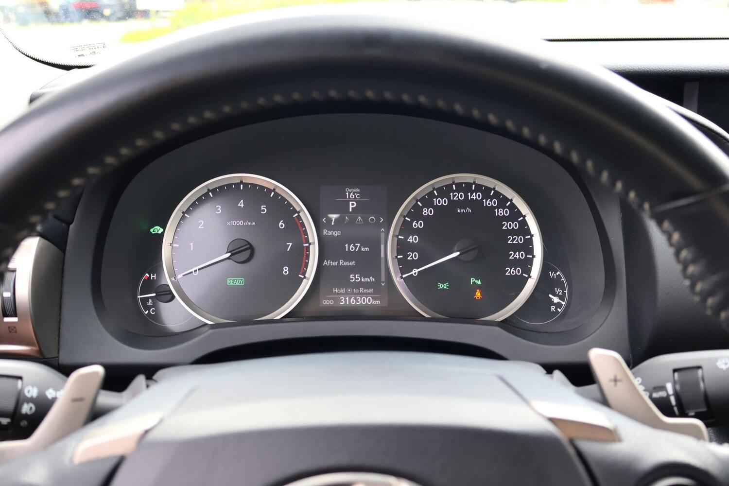 Lexus IS vaihtoauto