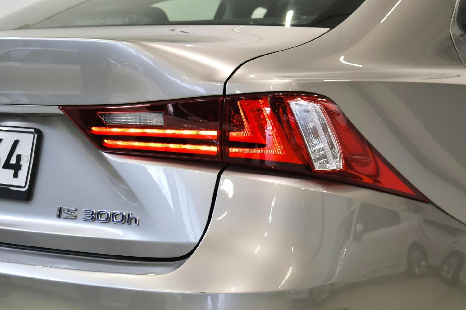 Lexus IS vaihtoauto