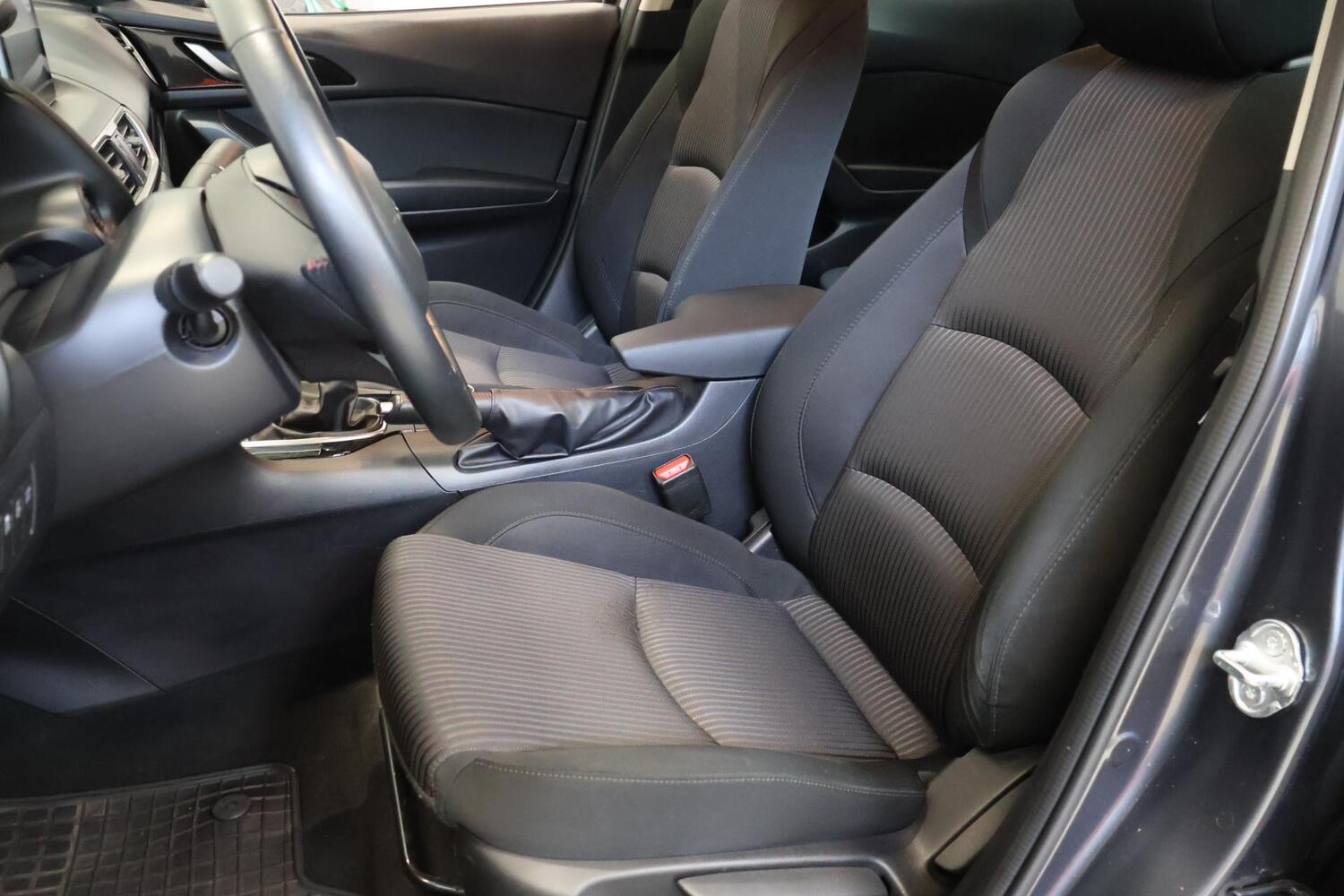 Mazda 3 vaihtoauto