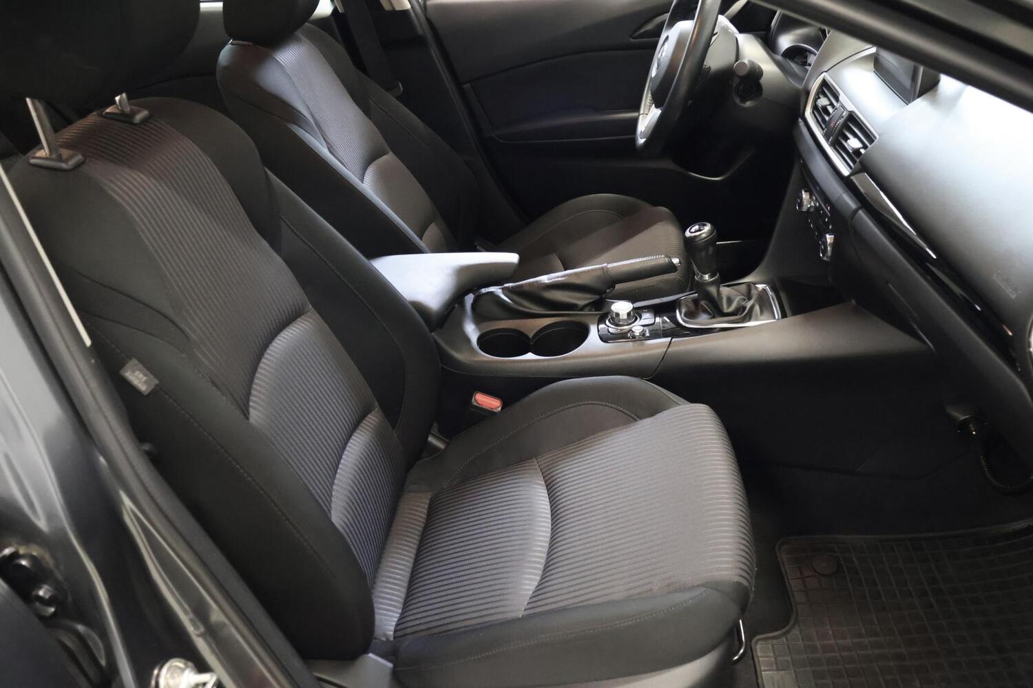 Mazda 3 vaihtoauto