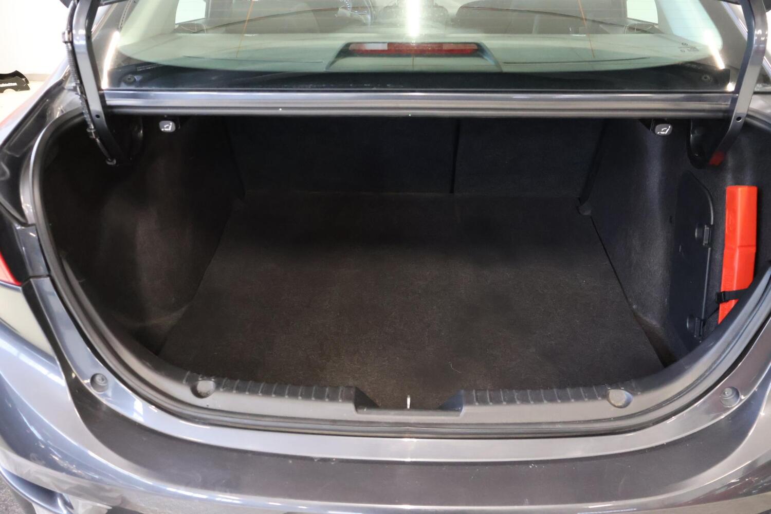 Mazda 3 vaihtoauto