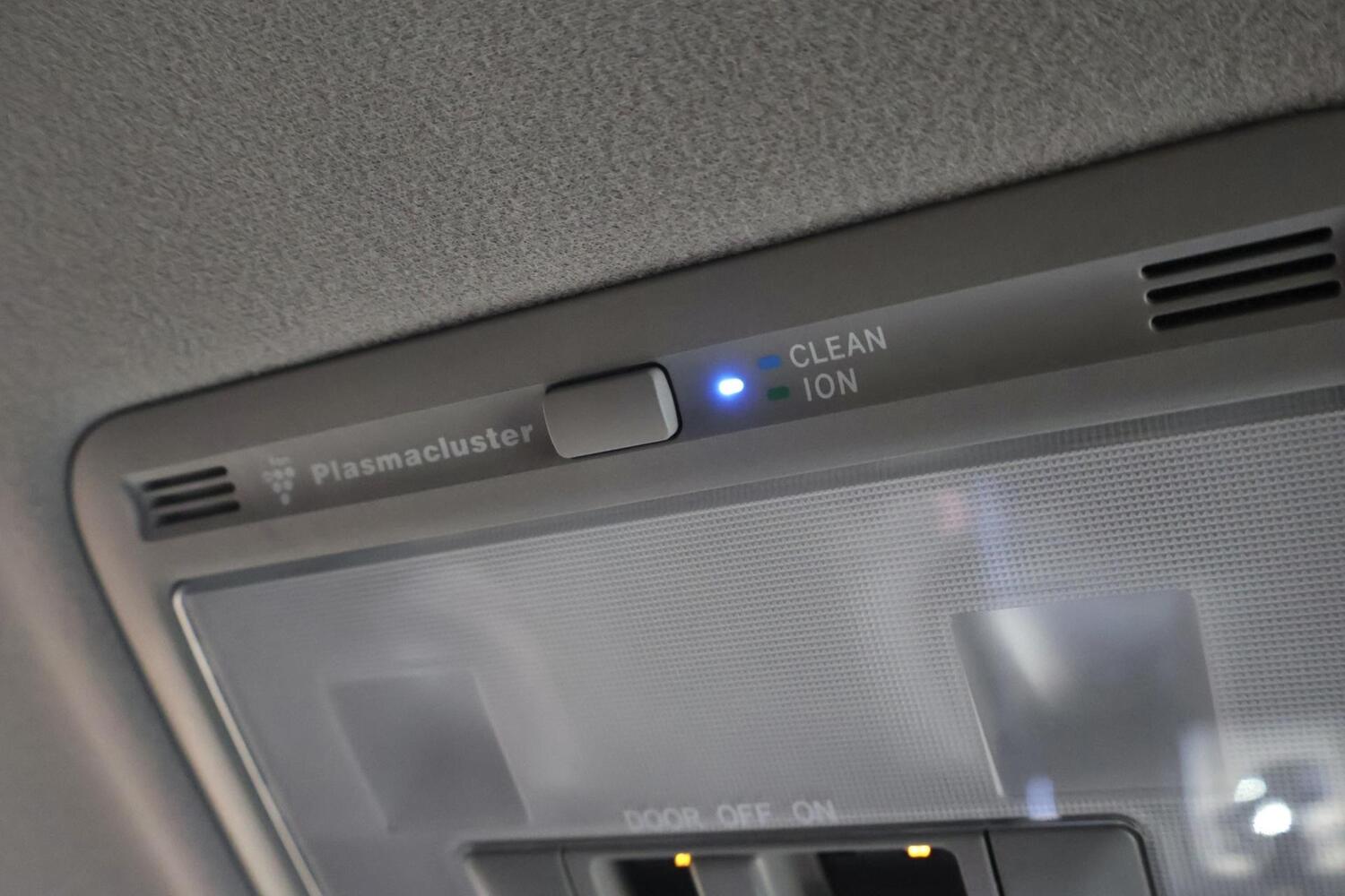 Toyota Crown vaihtoauto