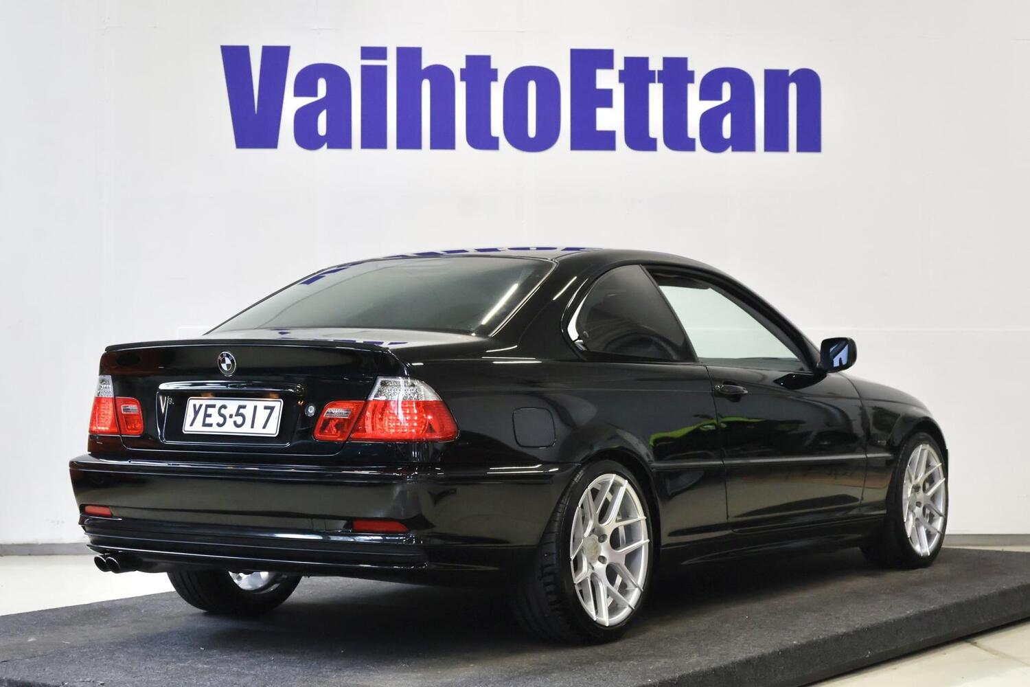 BMW 320 vaihtoauto
