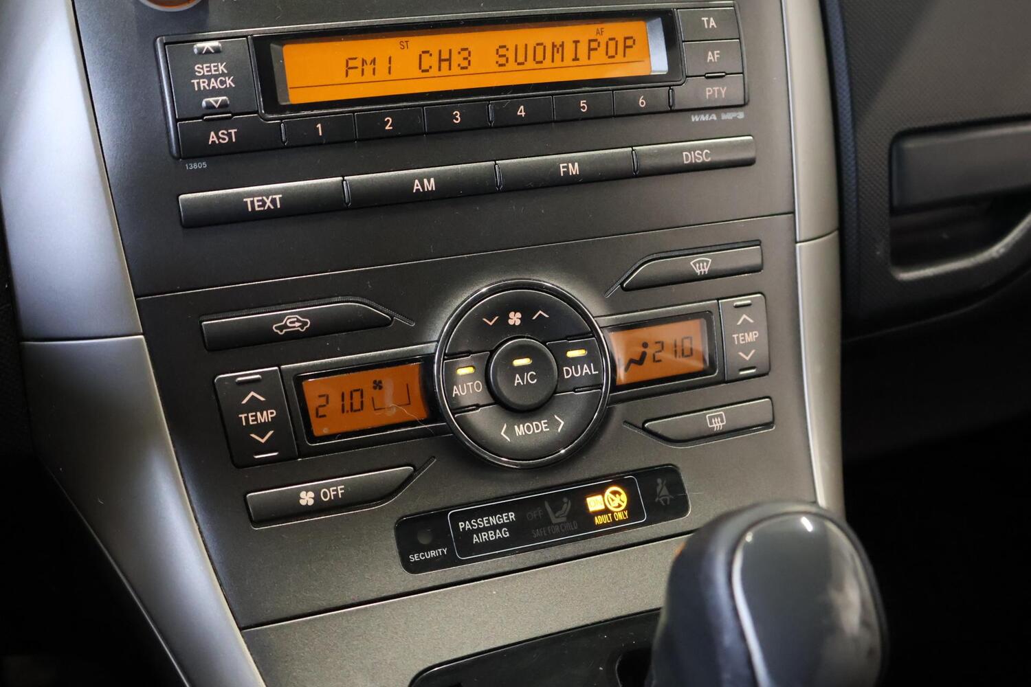 Toyota Auris vaihtoauto