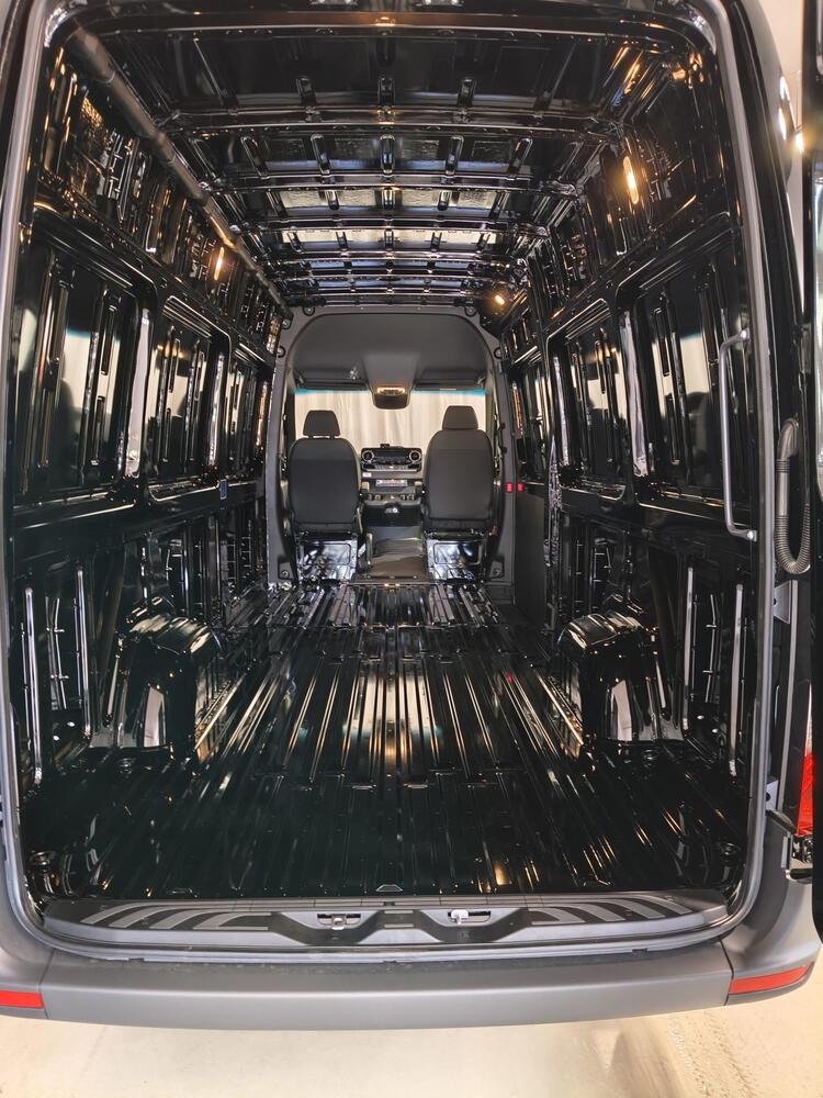 Mercedes-Benz Sprinter vaihtoauto