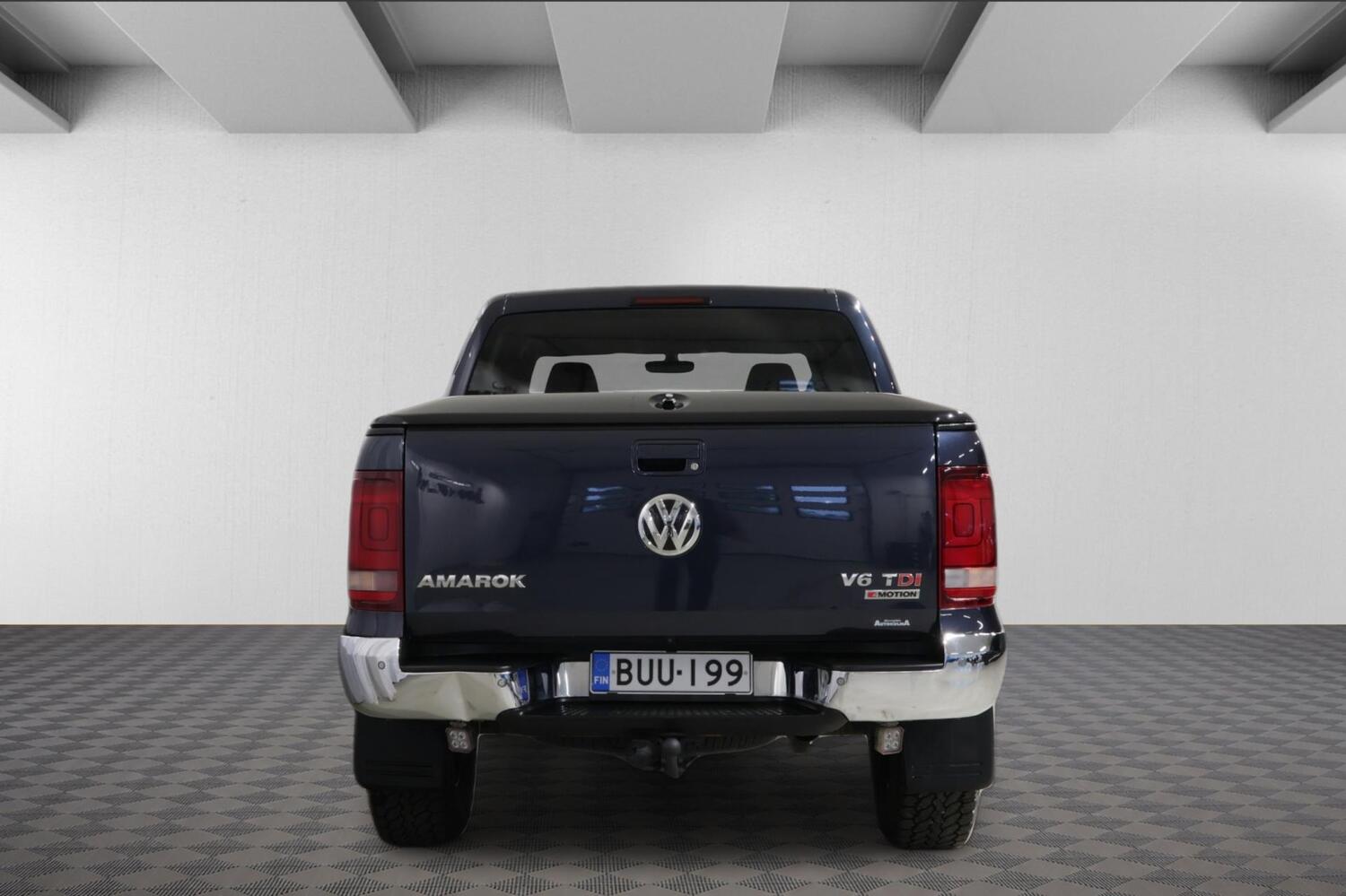 Volkswagen Amarok vaihtoauto