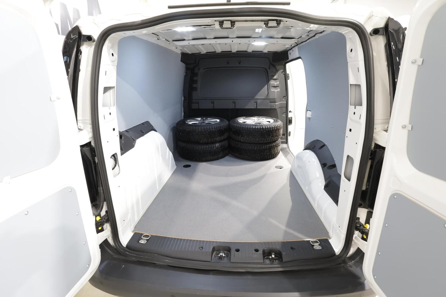 Volkswagen Caddy Maxi vaihtoauto