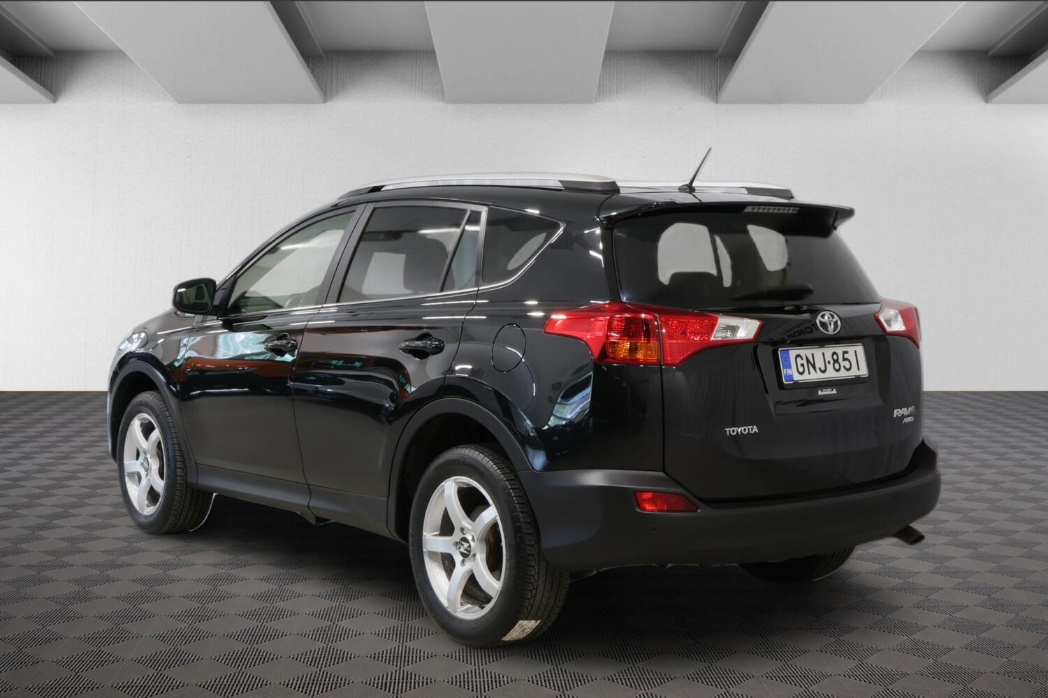 Toyota RAV4 vaihtoauto
